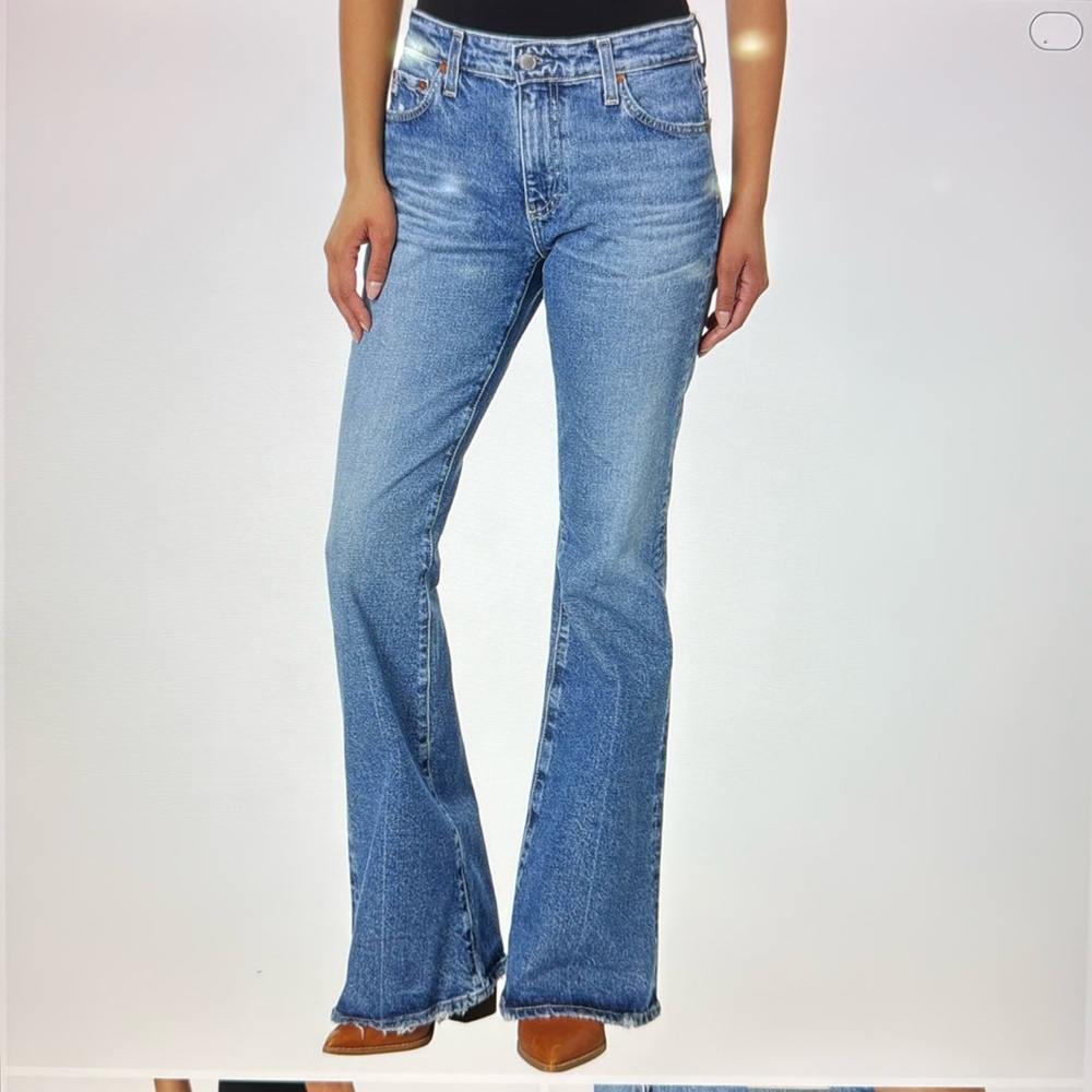 NWT AG jeans, Angeline, mid-rise flare. Sz 24